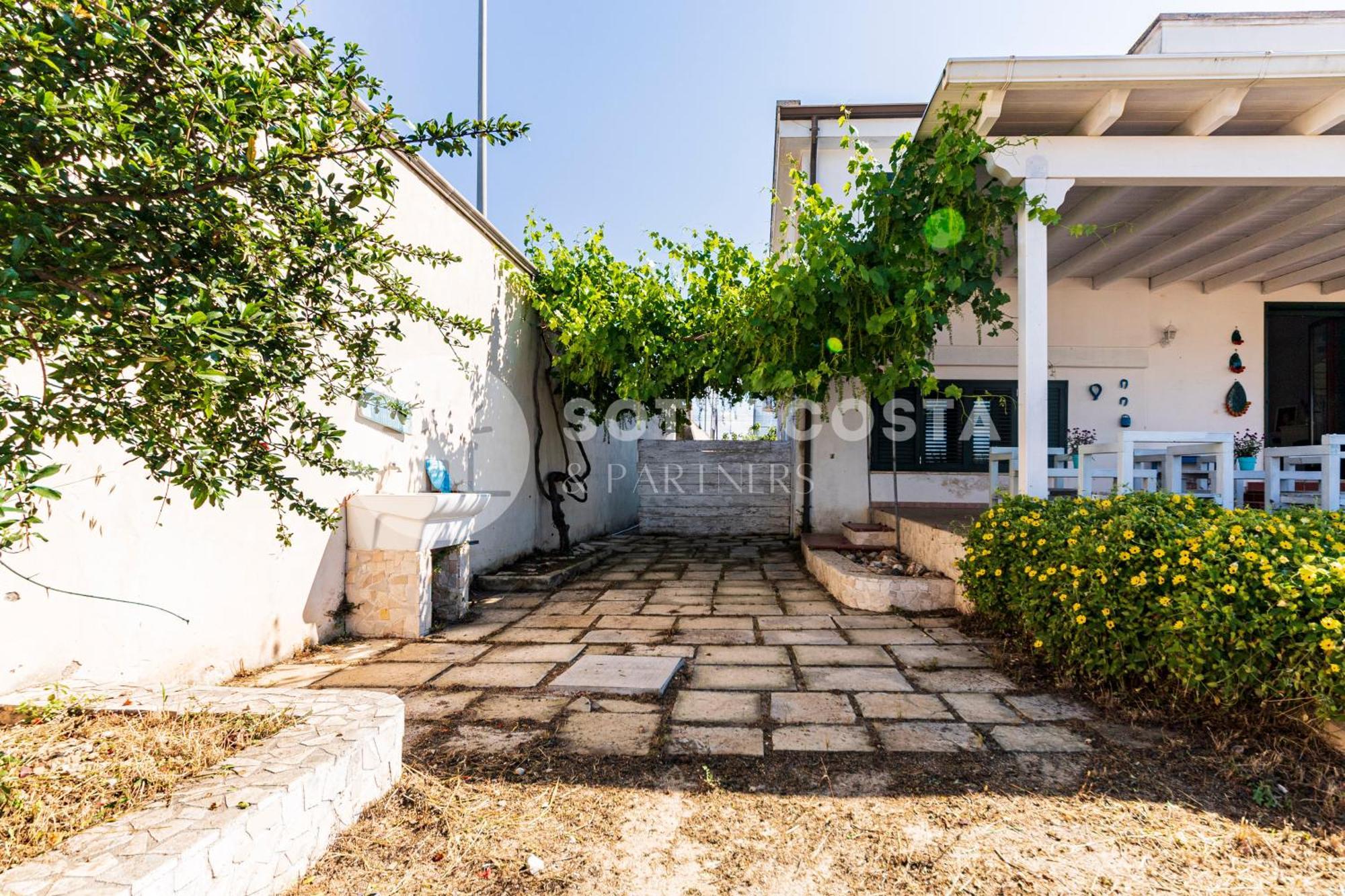 Be Nature Porto Cesareo Exterior photo